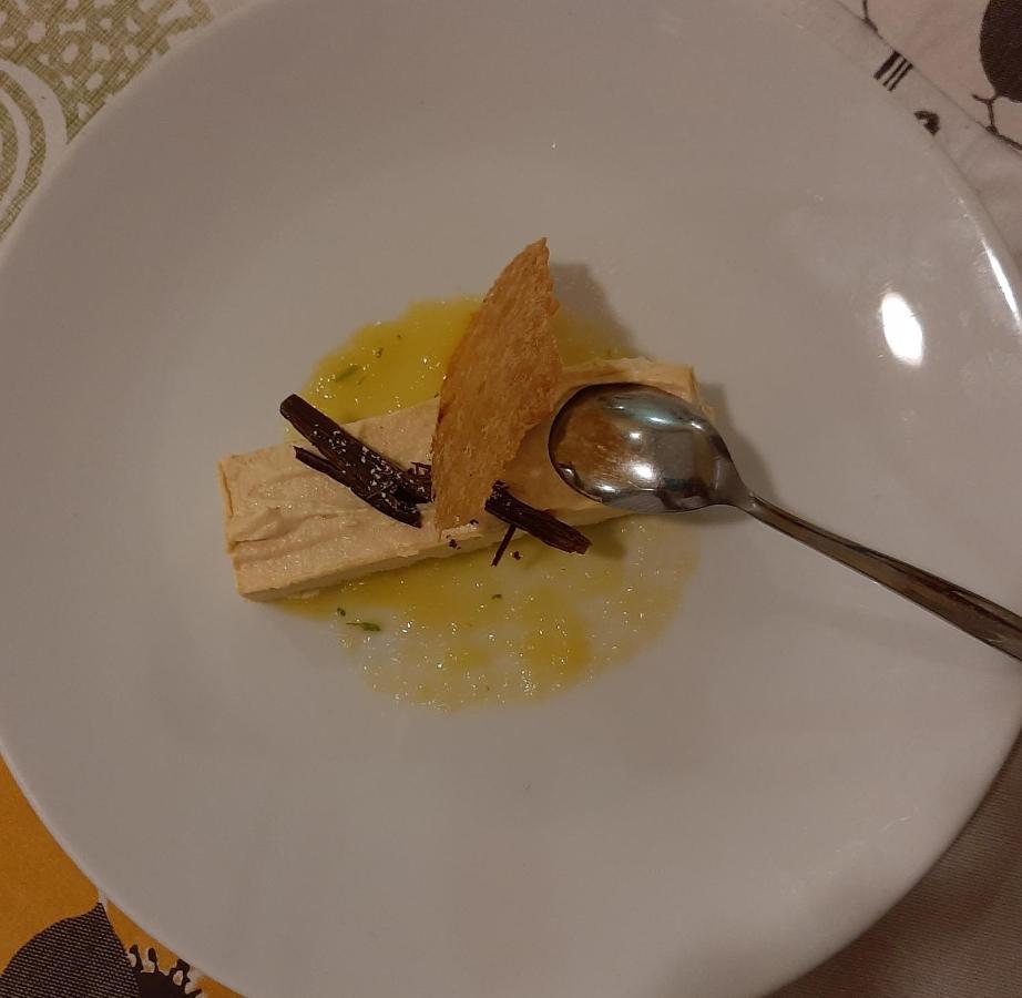 ריצ'יונה Hotel Desire' מראה חיצוני תמונה