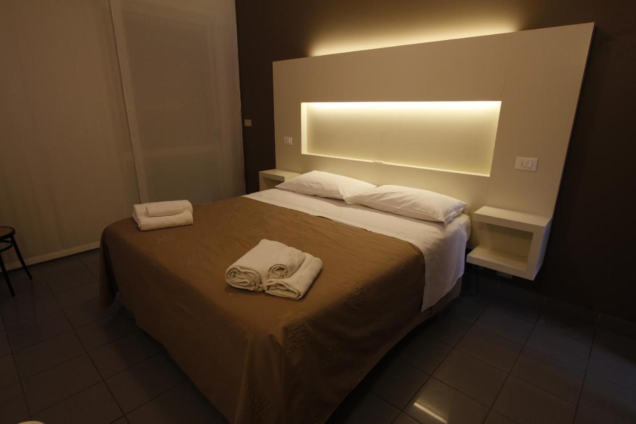ריצ'יונה Hotel Desire' מראה חיצוני תמונה