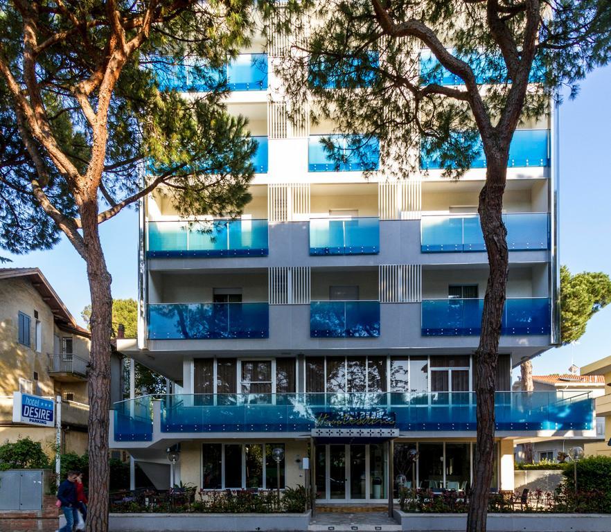 ריצ'יונה Hotel Desire' מראה חיצוני תמונה