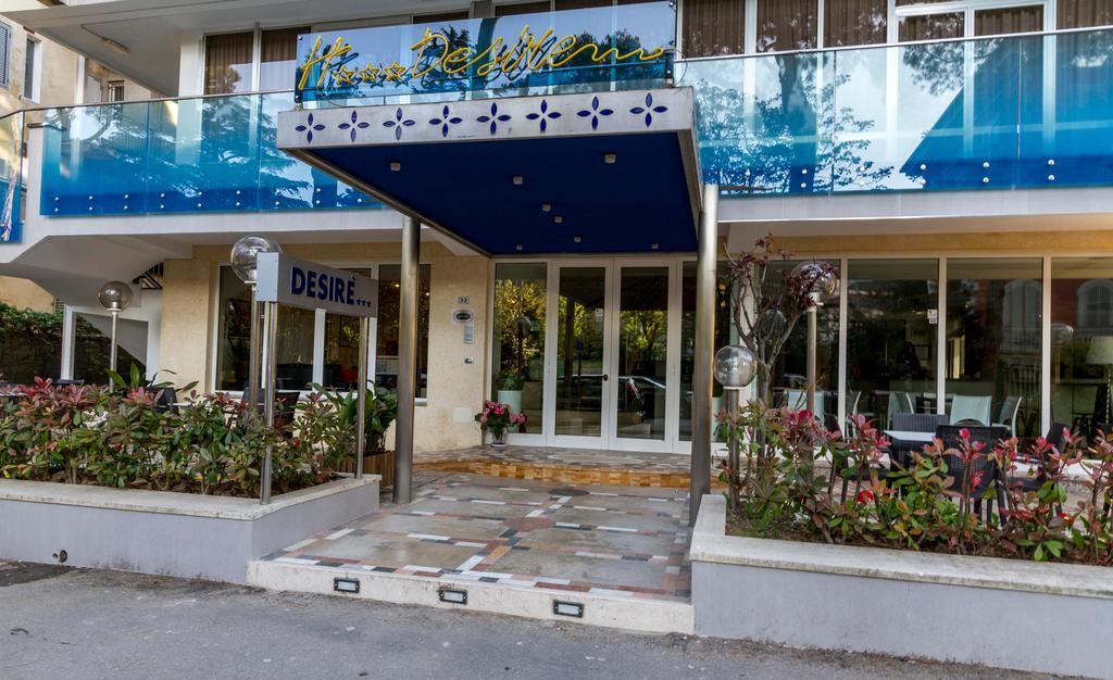 ריצ'יונה Hotel Desire' מראה חיצוני תמונה