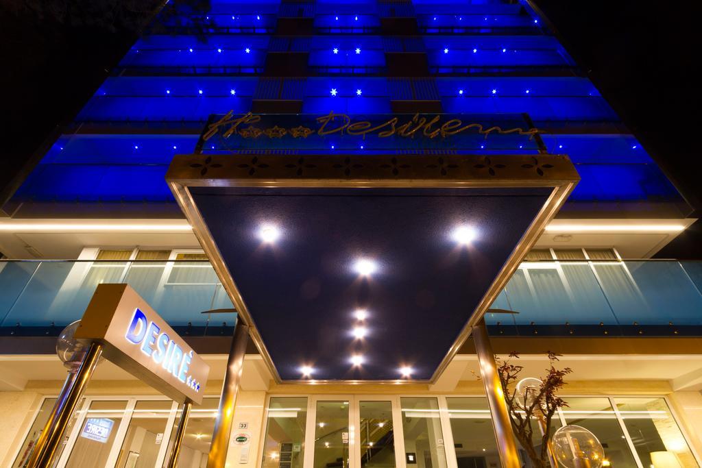 ריצ'יונה Hotel Desire' מראה חיצוני תמונה